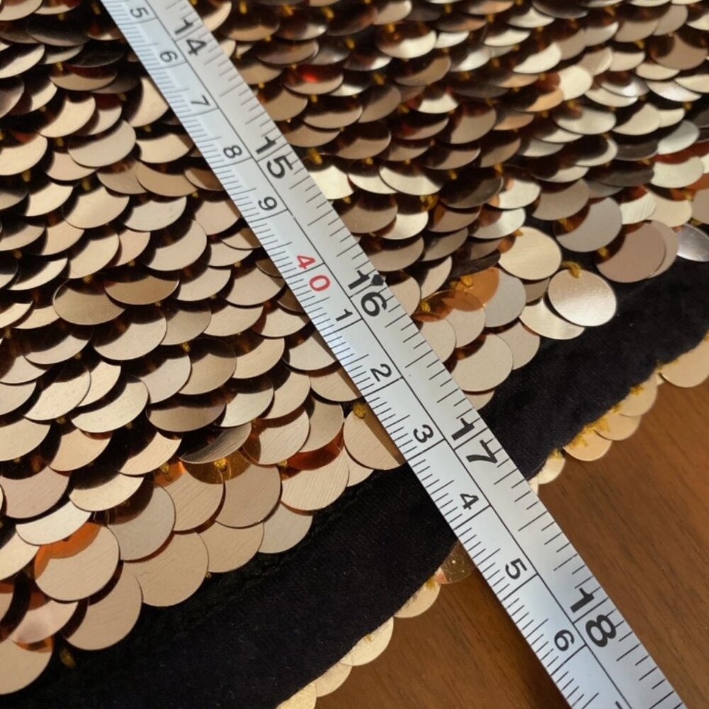 Di$Count Universe Gold Sequin Crop Tee Shirt Medi… - image 5